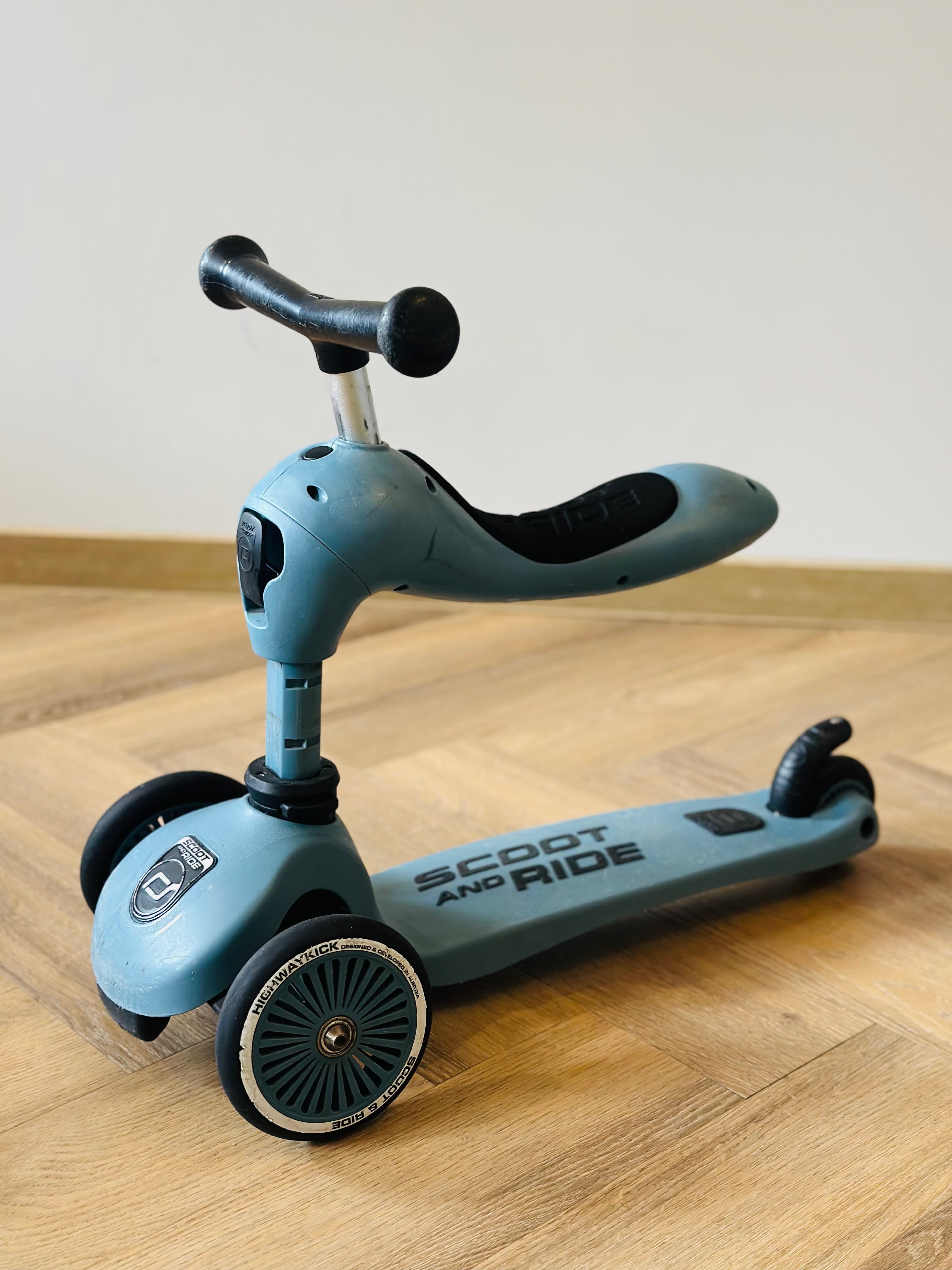 Scoot and Ride tõukeratas